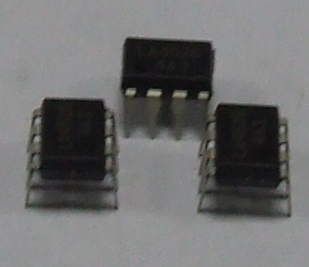 LA 4525 CIRCUITO INTEGRATO ORIGINALE IC LA4525 LA 4525 CIRCUITO INTEGRATO ORIGINALE IC LA4525